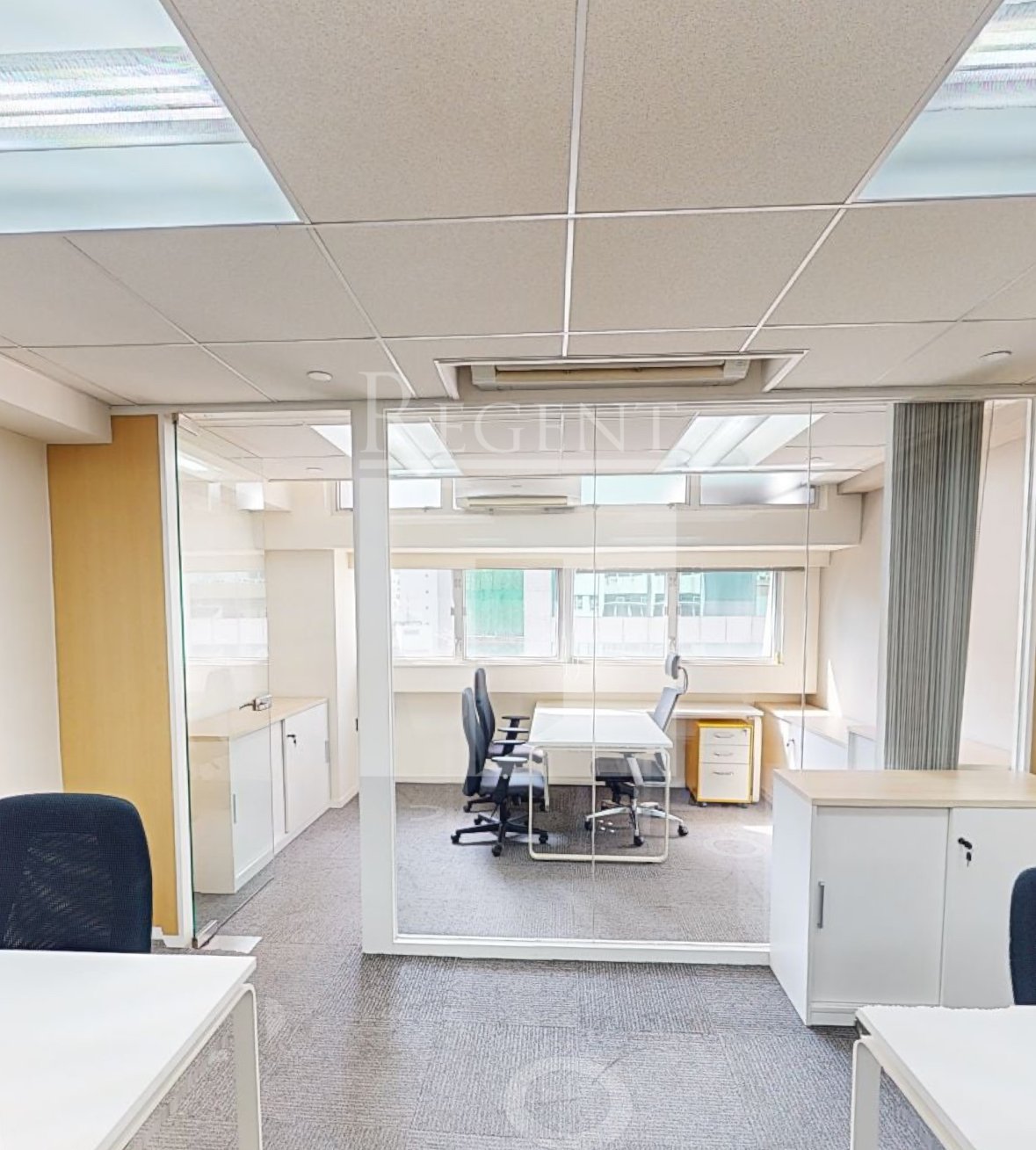 OFFICEPLUS @SHEUNG WAN (协成行上环中心)