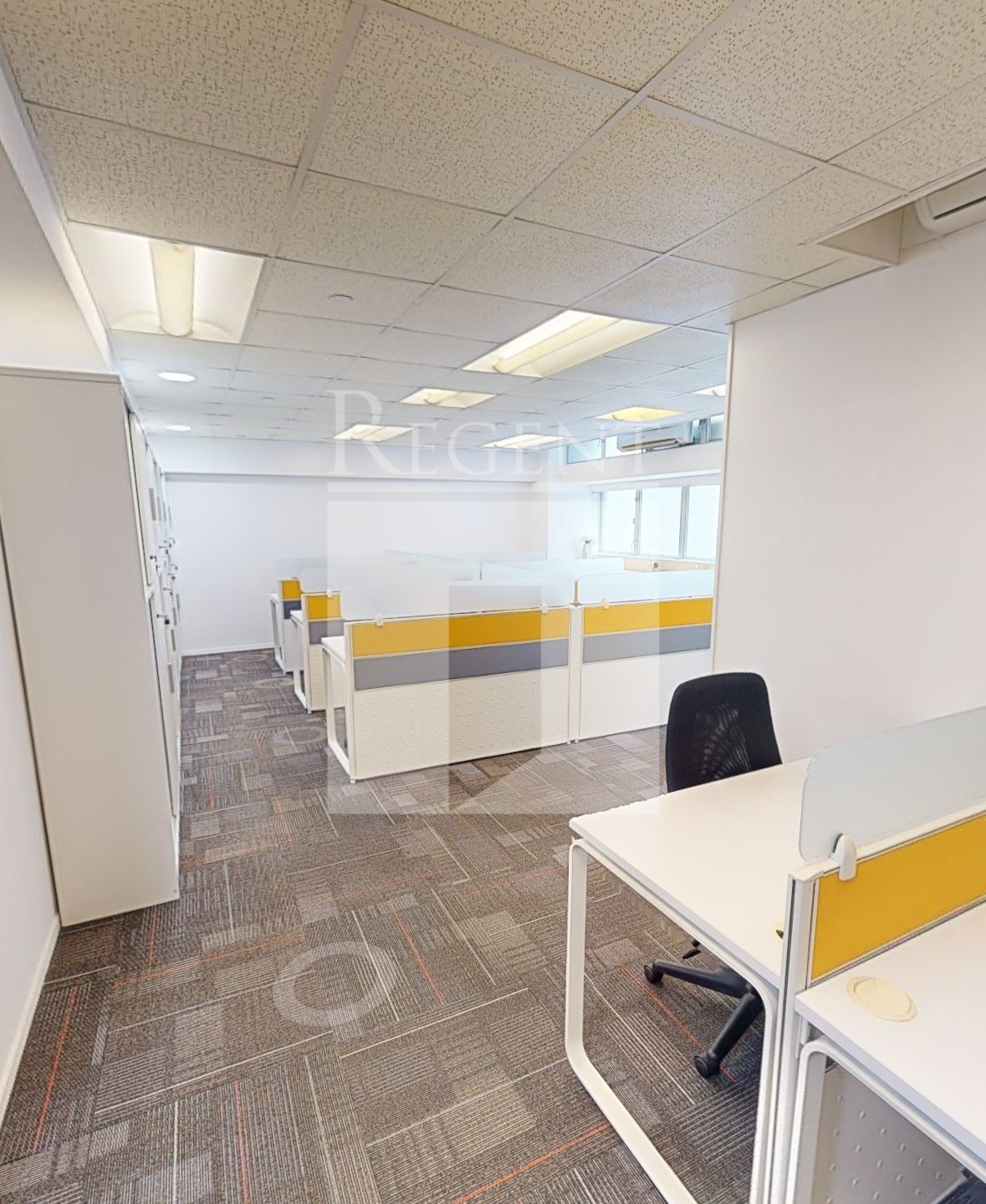 OFFICEPLUS @SHEUNG WAN (协成行上环中心)