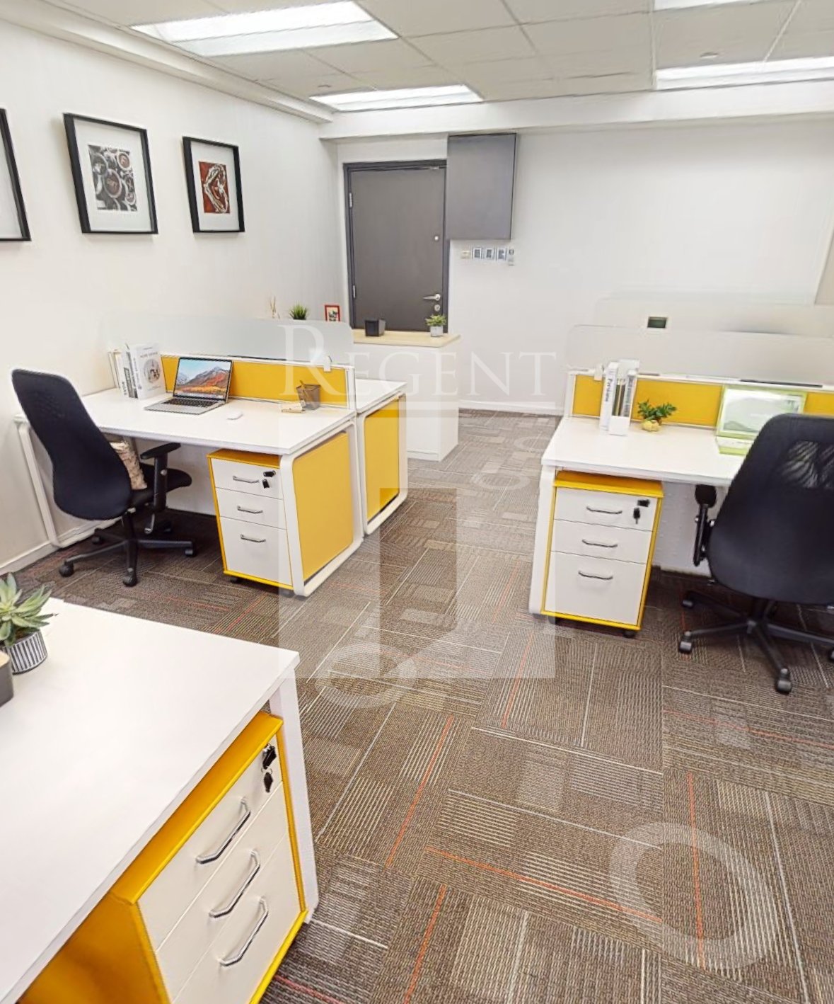 OFFICEPLUS @SHEUNG WAN (协成行上环中心)