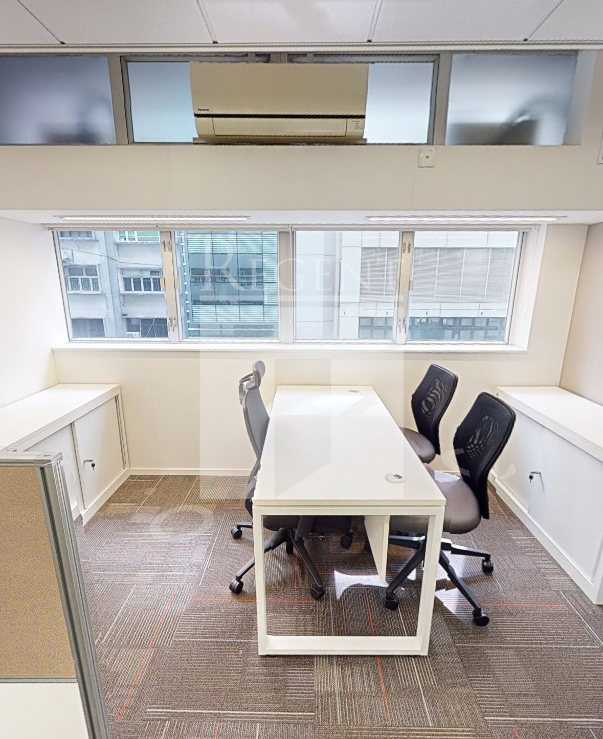 OFFICEPLUS @SHEUNG WAN (协成行上环中心)