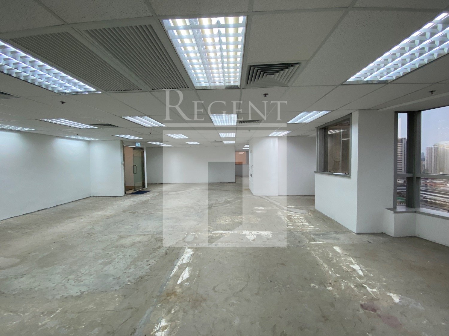 9 WING HONG STREET (永康街9號)