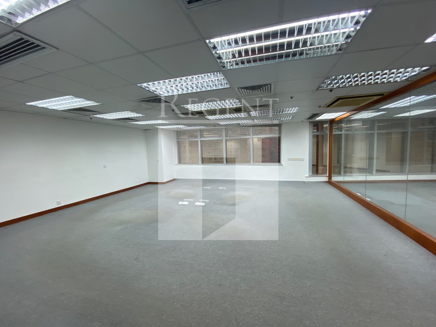 LAFORD CENTRE (励丰中心)