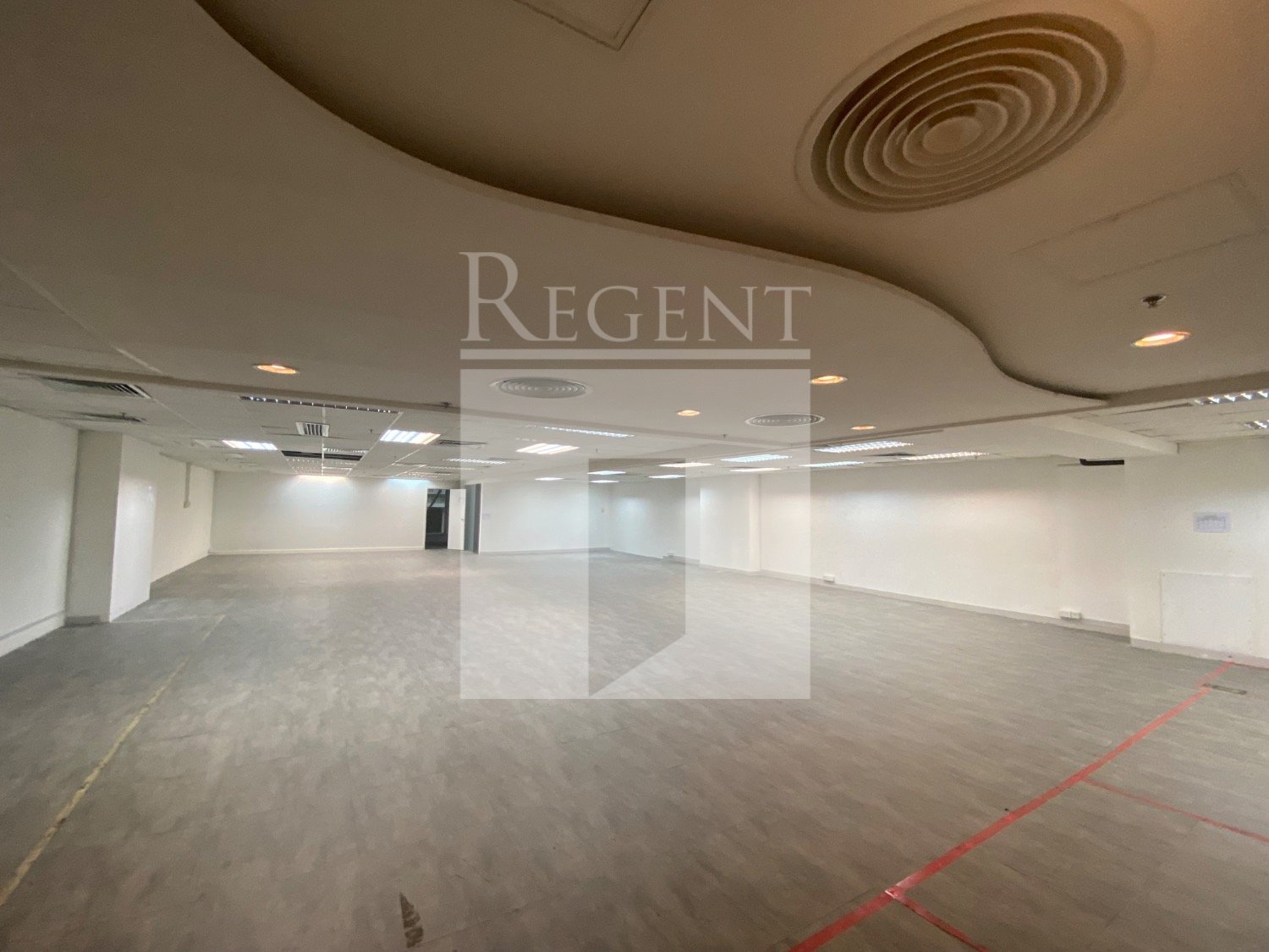 LAFORD CENTRE (励丰中心)