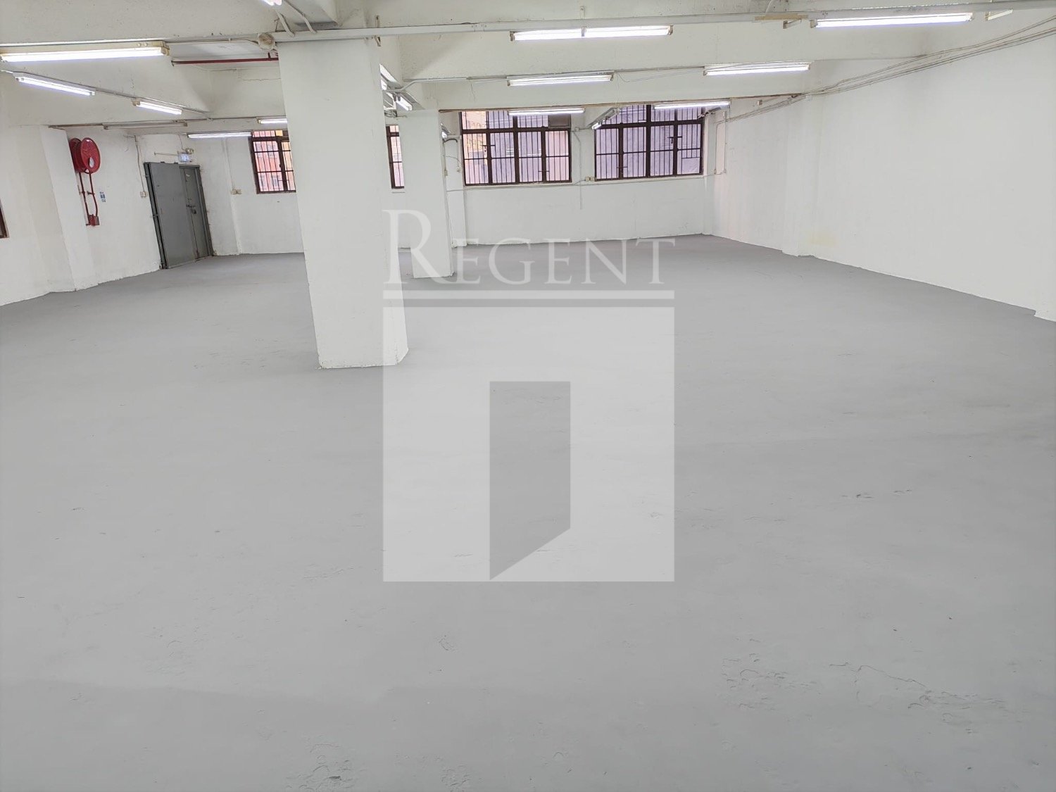 WAH HING INDUSTRIAL BUILDING (華興工業大廈)