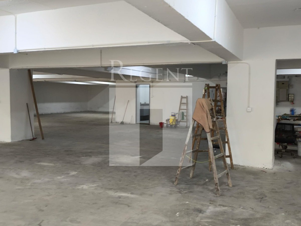 E TAT FTY BUILDING (怡达工业大厦)
