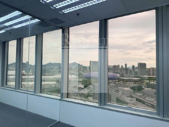 SKYLINE TOWER (宏天广场)