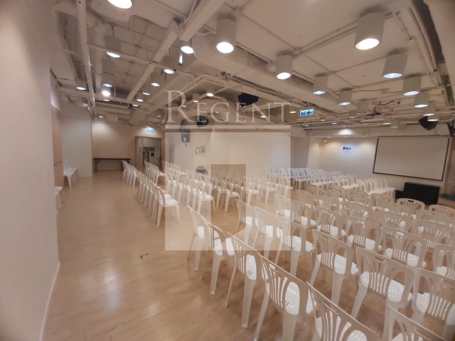 PO SHAU CENTRE (柏秀中心)