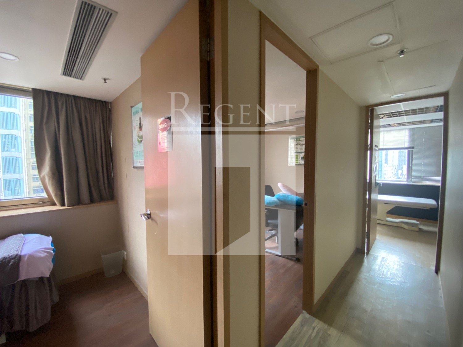 GRAND PLAZA TWO GRAND TOWER (雅兰中心 二期)