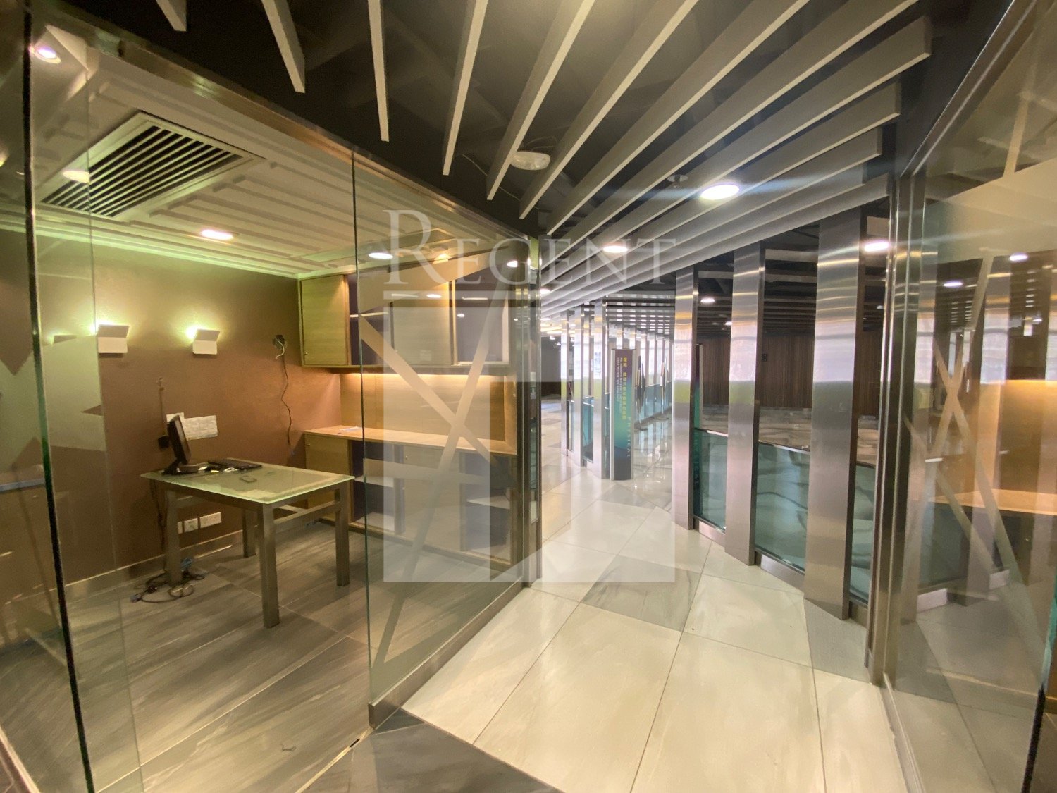 Cheung Sha Wan Plaza Tower 01