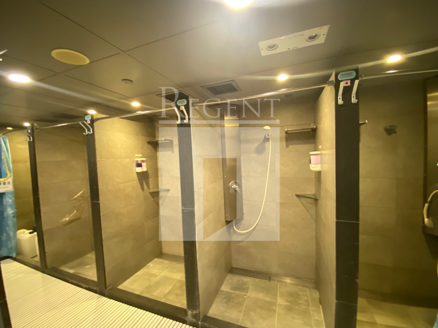 Cheung Sha Wan Plaza Tower 01