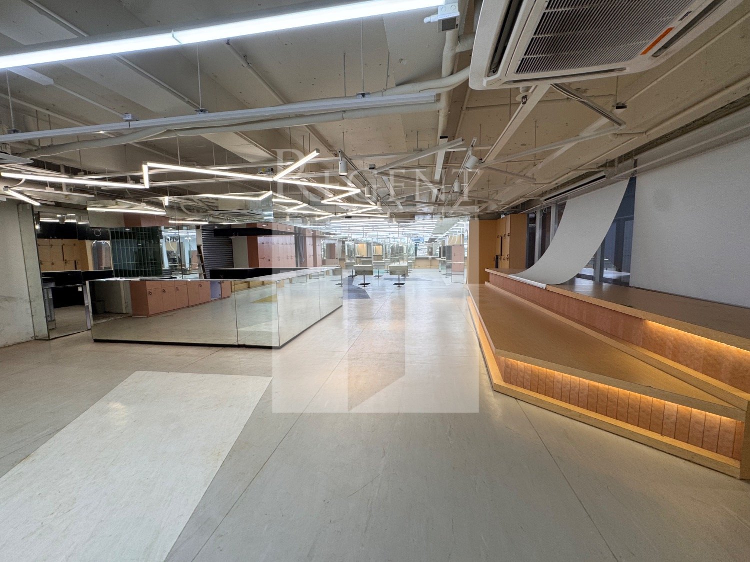 Energy Plaza
