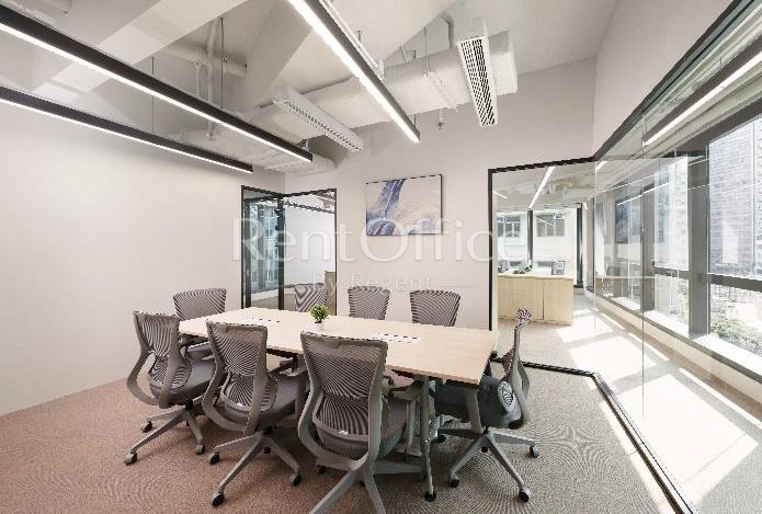 208 Johnston Road (庄士敦道208号)