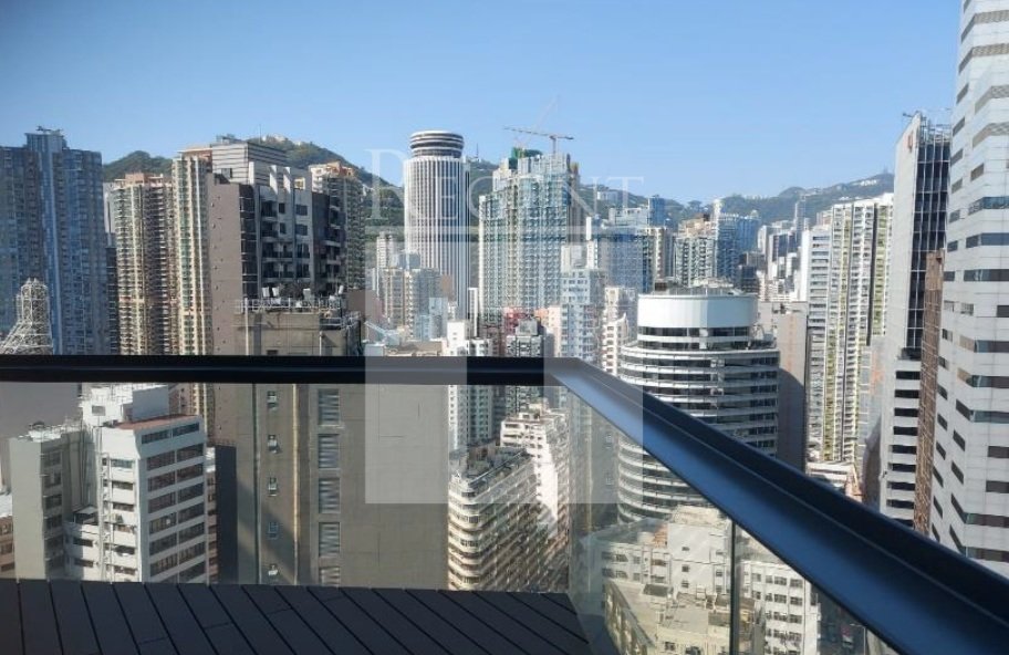 208 Johnston Road (庄士敦道208号)