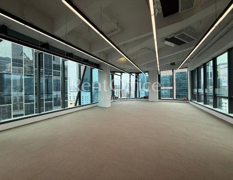 208 Johnston Road (庄士敦道208号)