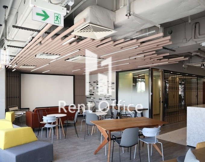 9 Venture Street