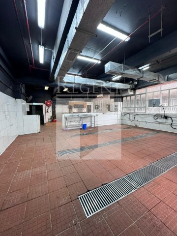 Wah Tat Industrial Centre Block B (華達工業中心 B座)