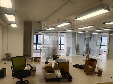 KWONG SANG HONG CENTRE (廣生行中心)
