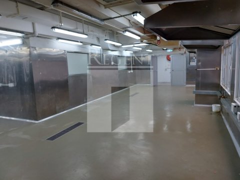 WAH FAT INDUSTRIAL BUILDING (华发工业大厦)