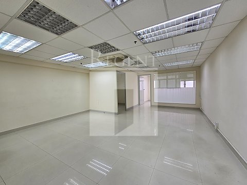 Tonic Industrial Centre Block B (同力工業中心 B座)