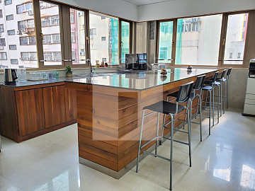 Cheung Wei Industrial Building