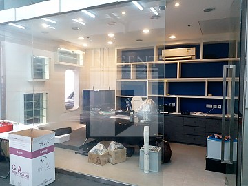 YAN HING CENTRE (仁興中心)