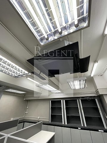 HONG KONG INDUSTRIAL CENTRE BLOCK A (香港工業中心 A座)