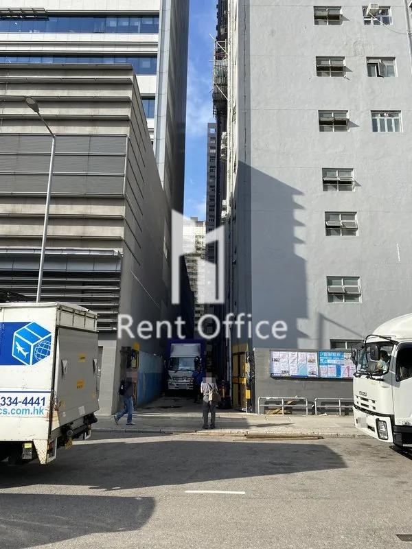 GOLDEN BEAR INDUSTRIAL CENTRE (金熊工业中心)