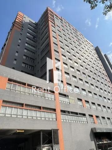 C & C Building