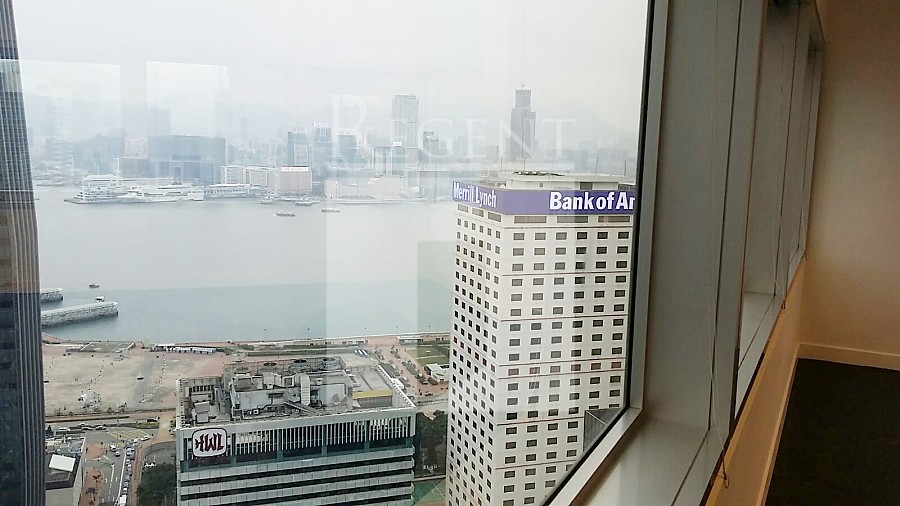 Bank Of China Tower (中銀大廈)