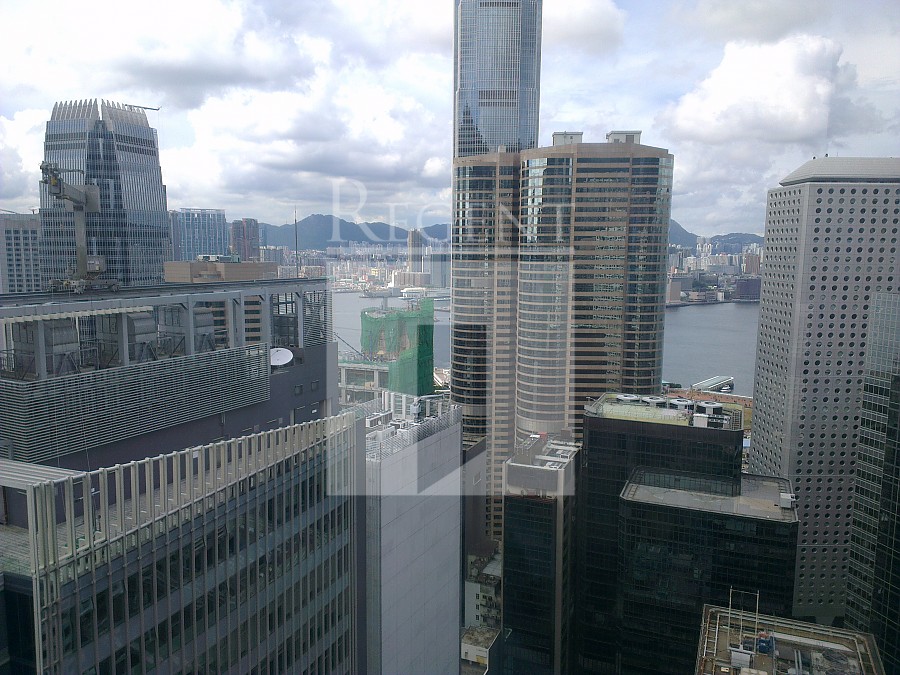 ENTERTAINMENT BUILDING (娱乐行)