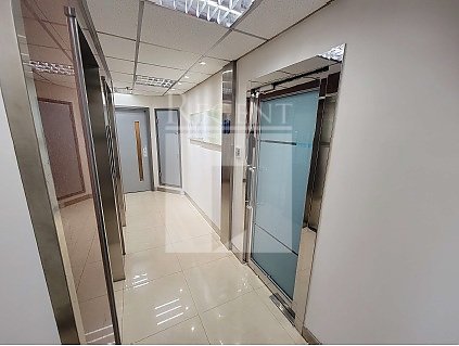 Tien Chu Commercial Building