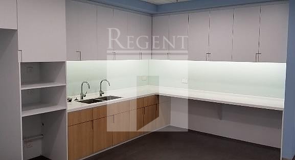MANULIFE FINANCIAL CENTRE TOWER B (宏利金融中心 B座)