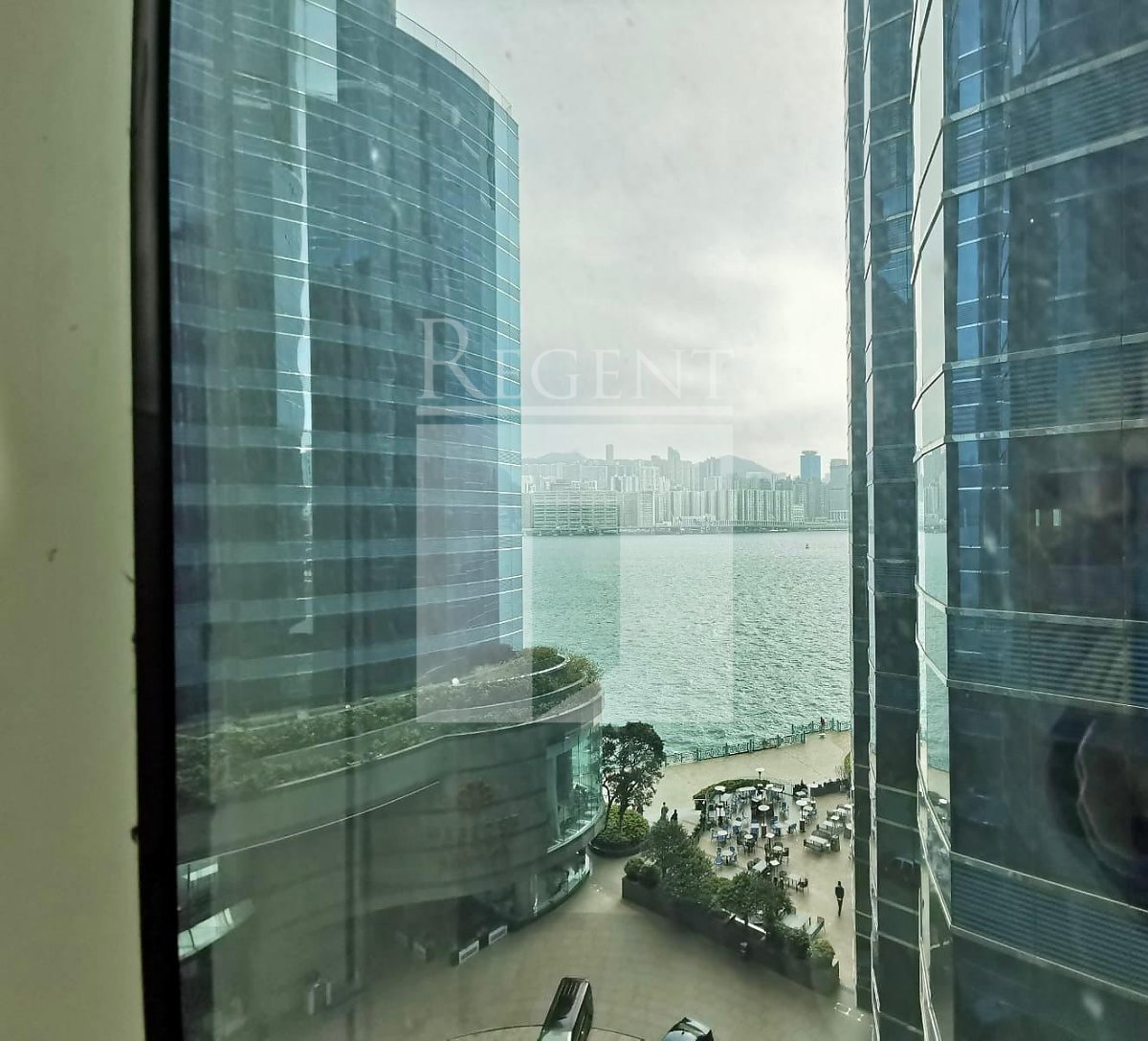 Harbourfront Tower 02 (海滨广场 第02座)