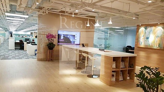 Manhattan Centre