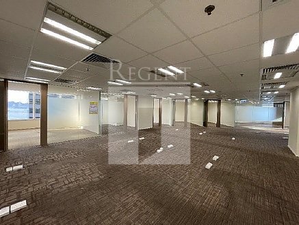 Convention Plaza Office Tower (會展廣場 辦公大樓 )