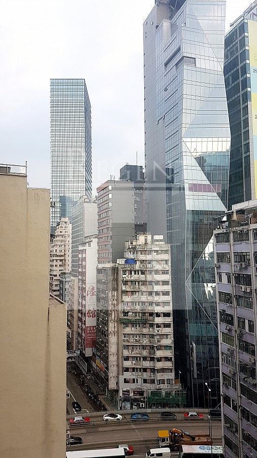 EASTERN COMMERCIAL CENTRE (東區商業中心)