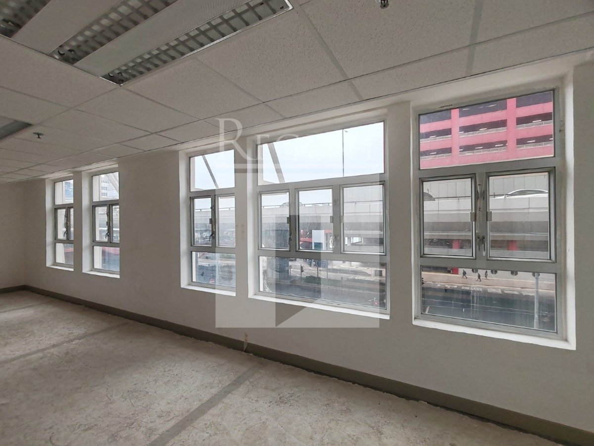 Kai Tak Commercial Building