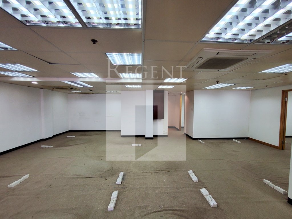 STAR HOUSE (星光行)