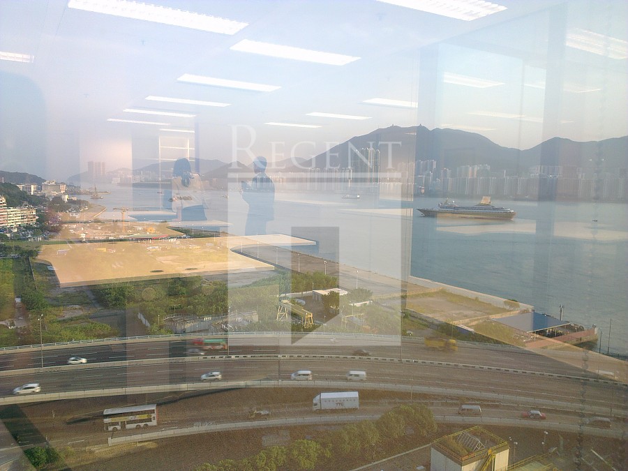 LU PLAZA (振萬廣場)