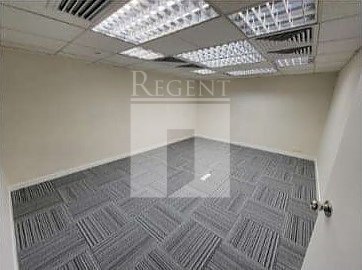 SHANGHAI INDUSTRIAL INV BUILDING (上海实业大厦)