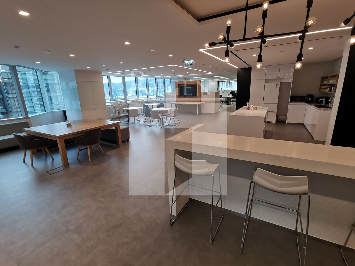 TAIKOO PLACE DORSET HOUSE (太古坊 多盛大廈)