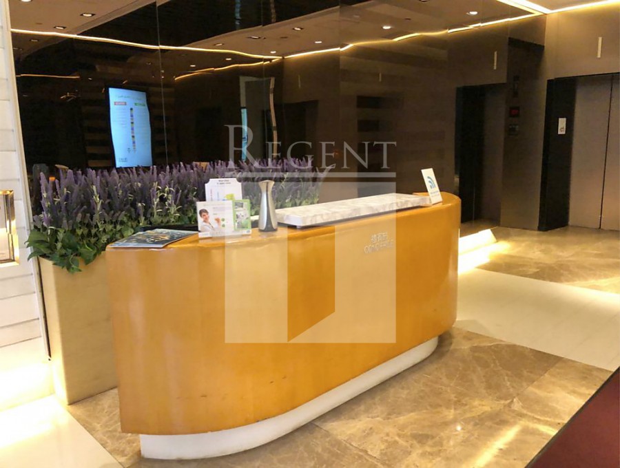 OFFICEPLUS @WAN CHAI (协成行湾仔中心)