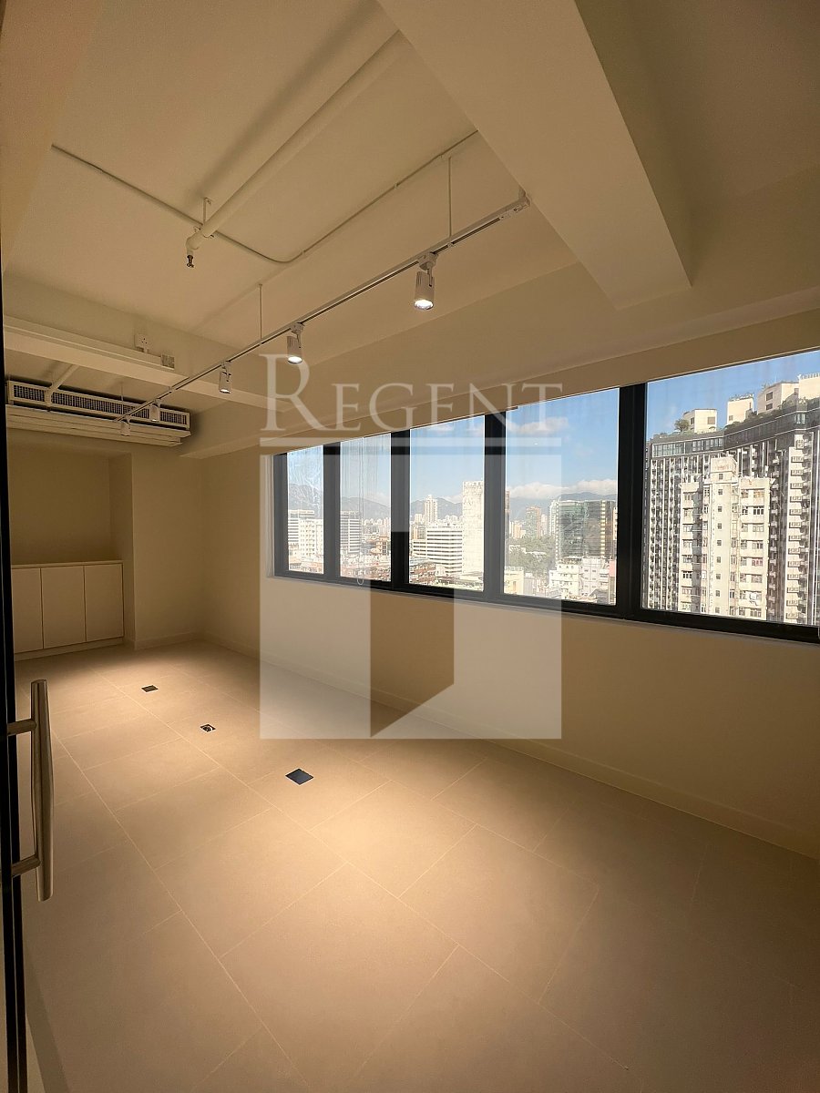 Yau Shing Commercial Centre