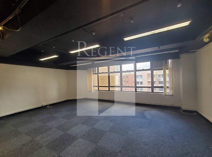 Leader Commercial Building