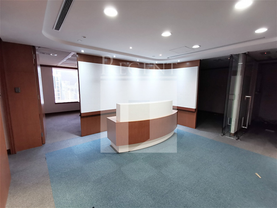 SUN HUNG KAI CENTRE (新鴻基中心)