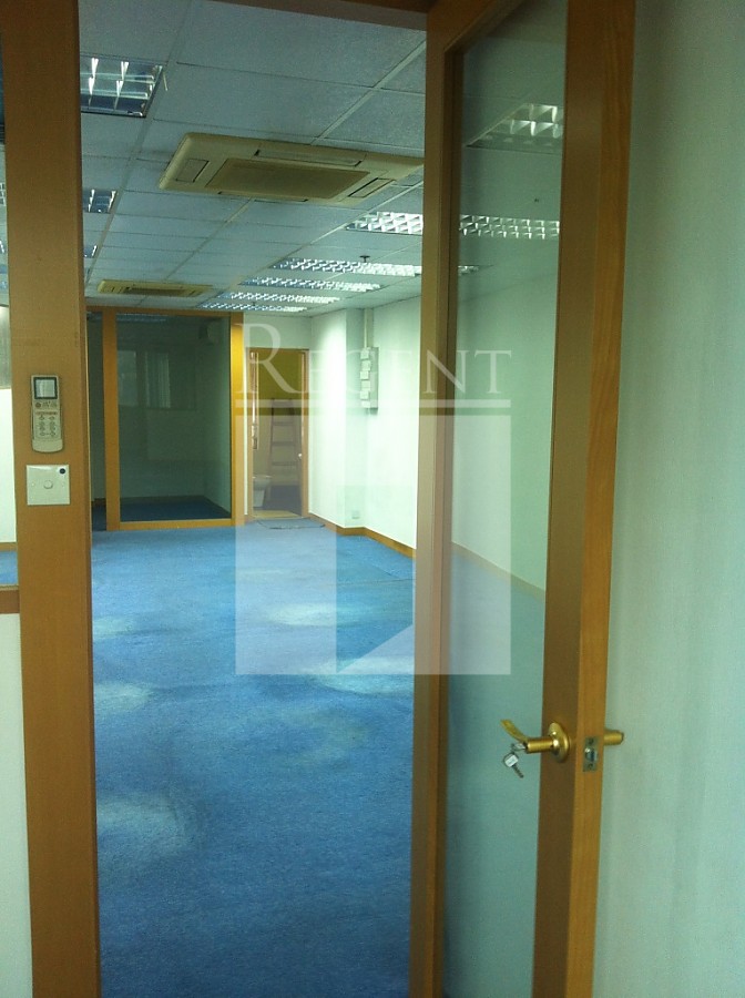 PO SHAU CENTRE (柏秀中心)