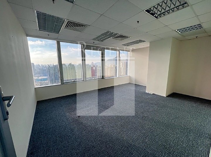 SKYLINE TOWER (宏天广场)