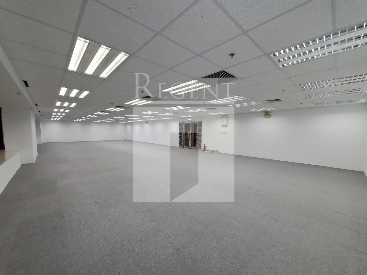 GREAT EAGLE CENTRE (鹰君中心)
