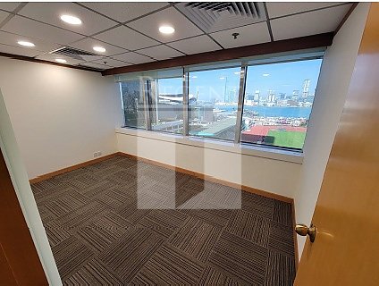 Tien Chu Commercial Building