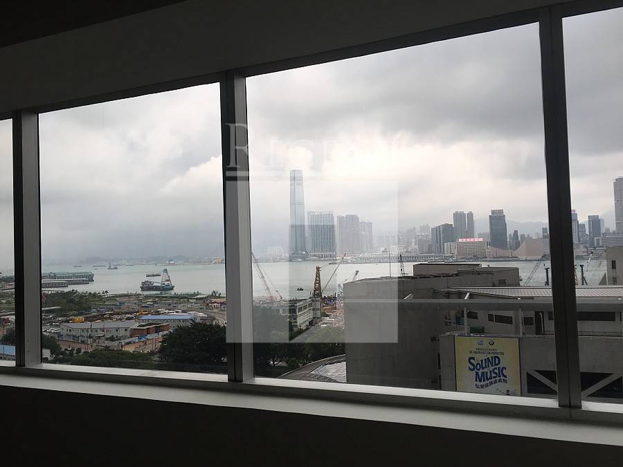 Mass Mutual Tower (美國萬通大廈)